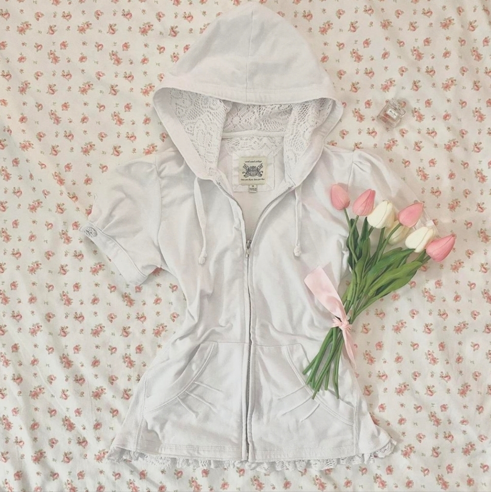 Coquette White Lace Trim Hood Babydoll Zip-Up Short-Sleeve Hoodie Top